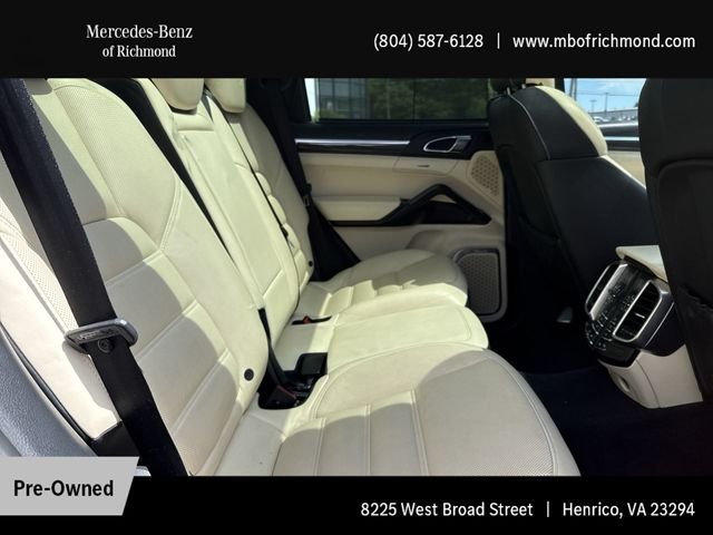 Used 2016 Red Porsche S image 15