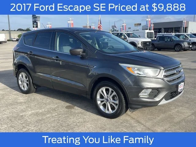 2017 Ford Escape SE's photo