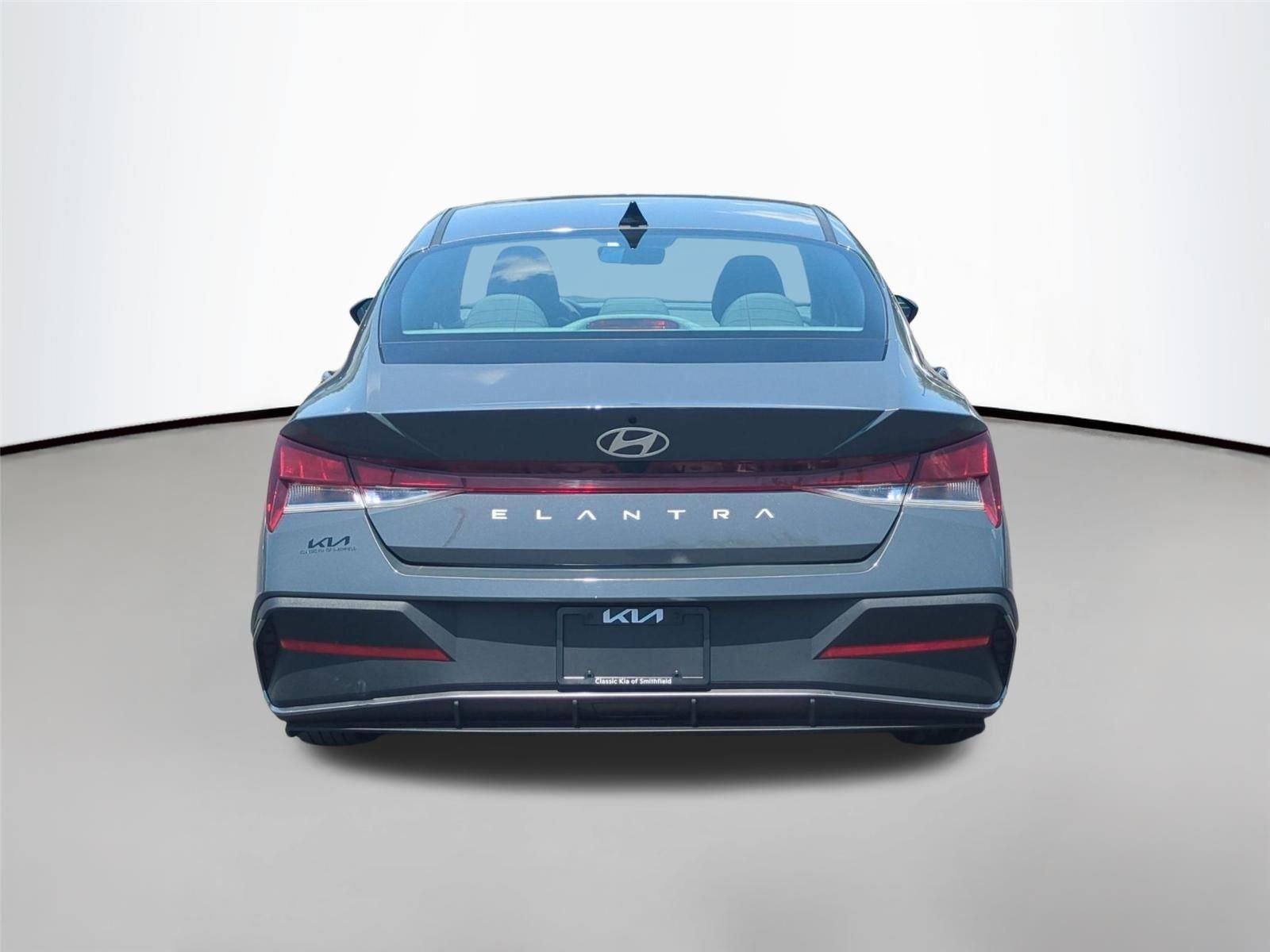 Used 2024 Ecotronic Gray Hyundai SEL image 12
