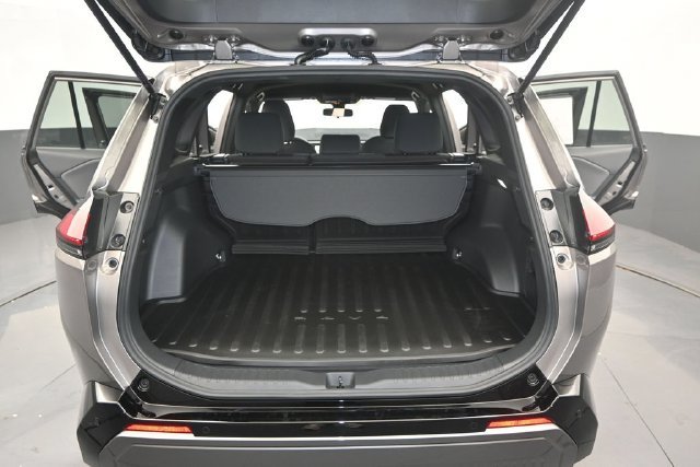 New 2026 Meteor Shower Toyota SE image 13