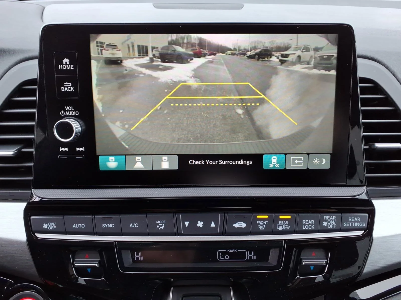 2026 Honda Odyssey Touring - Photo 13