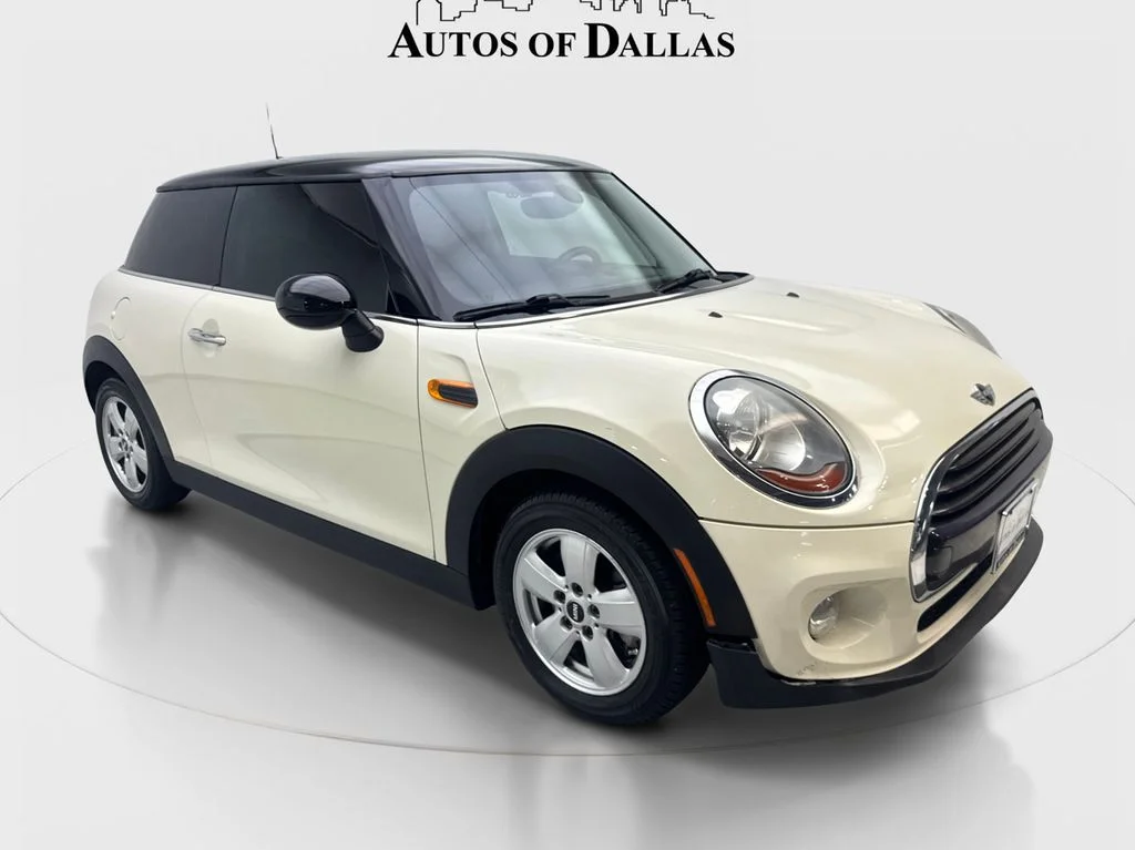 Used 2016 White MINI Base image 4