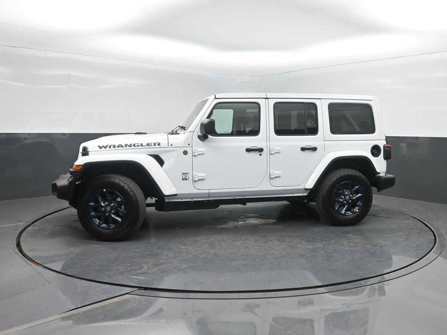 2026 Jeep Wrangler 85th Anniversary Edition's photo