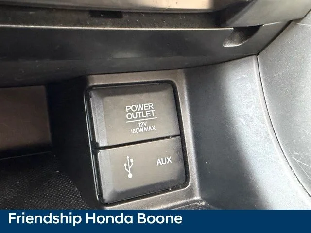 Used 2013 Red Honda EX-L image 27