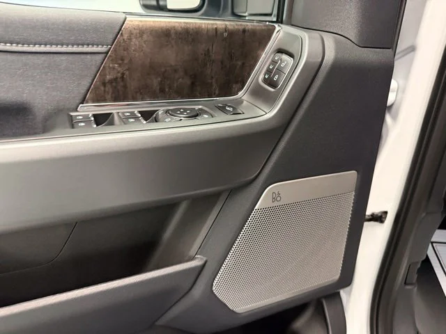 New 2026 Oxford White Ford F-250® Lariat® image 31