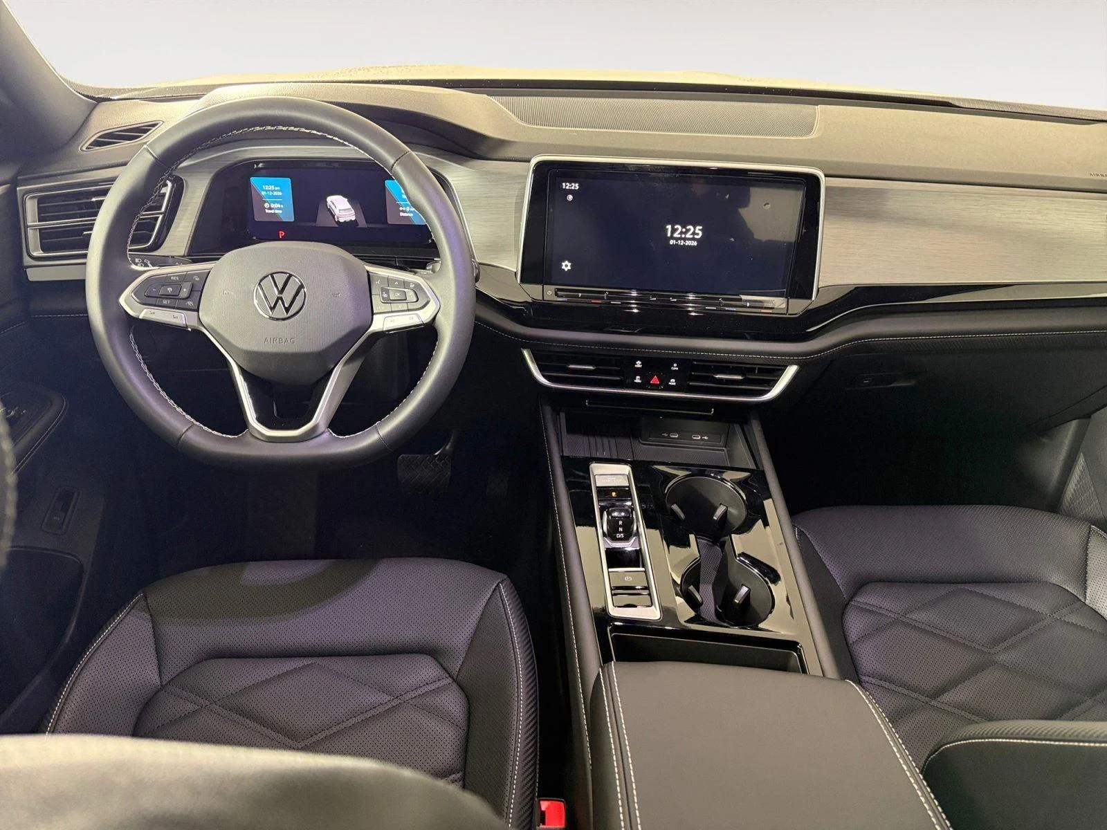 New 2026 SILVER MIST Volkswagen 2.0T SE w/Technology image 12