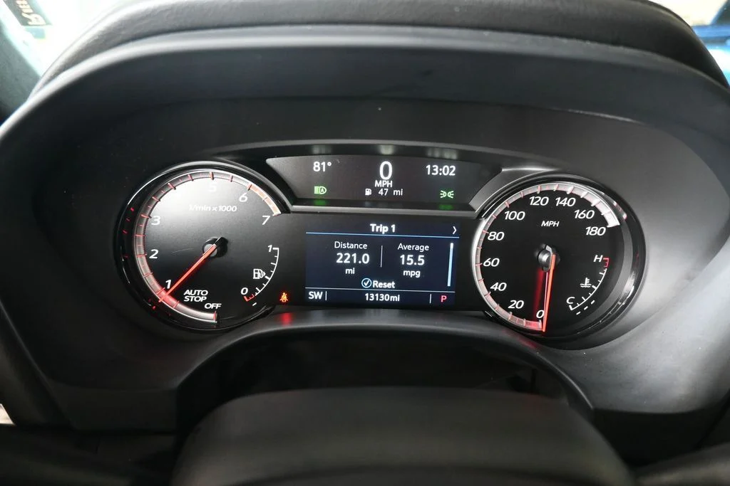 Used 2025 Drift Metallic Cadillac V-Series image 9