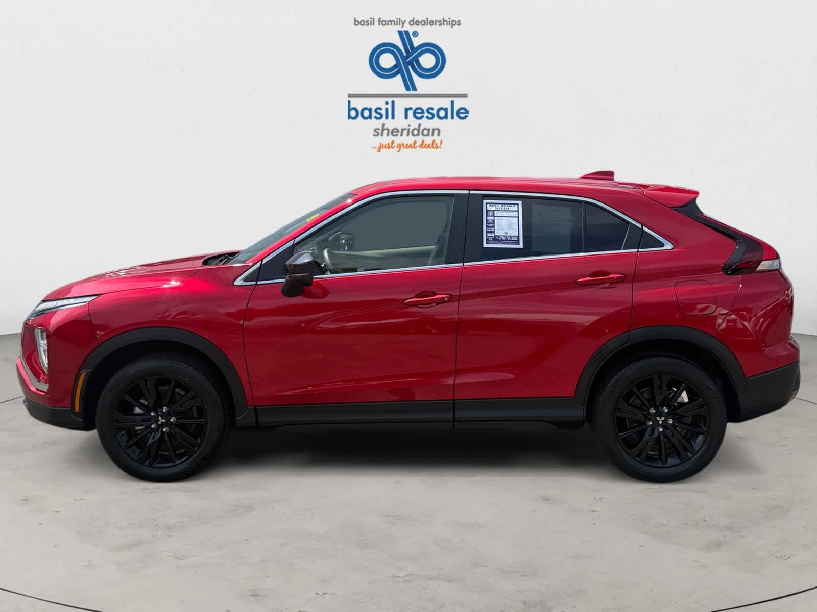 Used 2025 Red Diamond Mitsubishi LE image 3