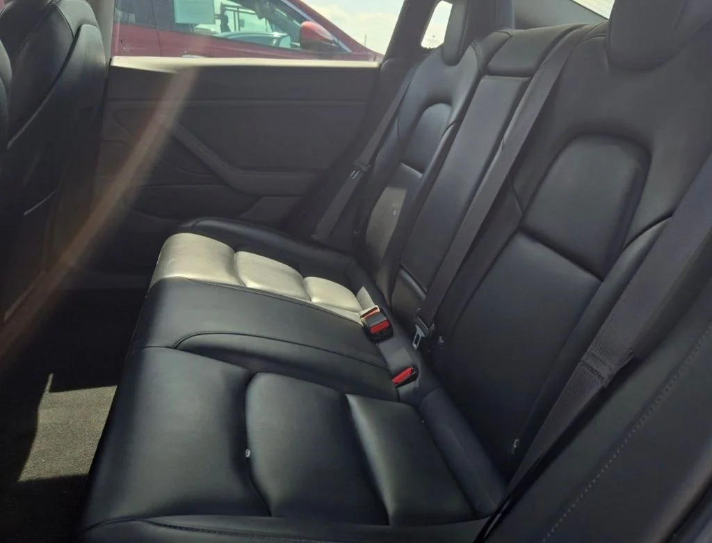 Used 2018 Gray Tesla Long Range image 9