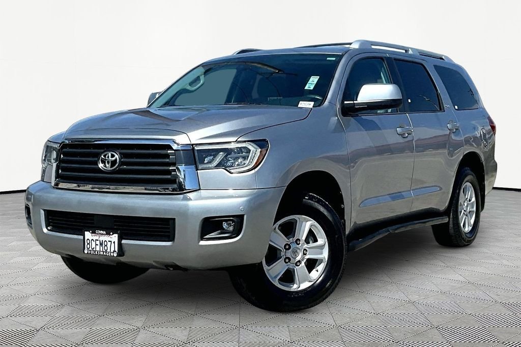 Used 2018 Silver Toyota SR5 image 3