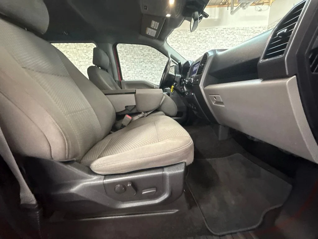 Used 2020 Race Red Ford XLT image 12