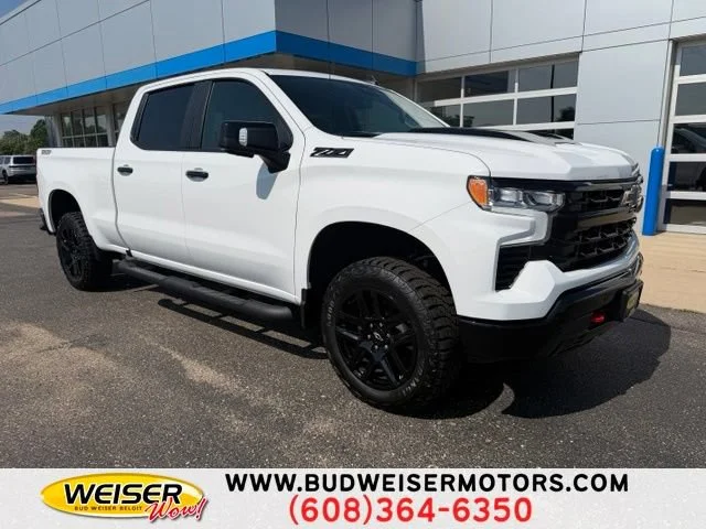 Used 2026 Summit White Chevrolet LT Trail Boss image 1