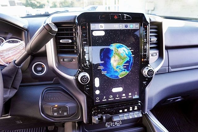 New 2026 Bright White Clear-Coat Exterior Paint RAM Big Horn image 31