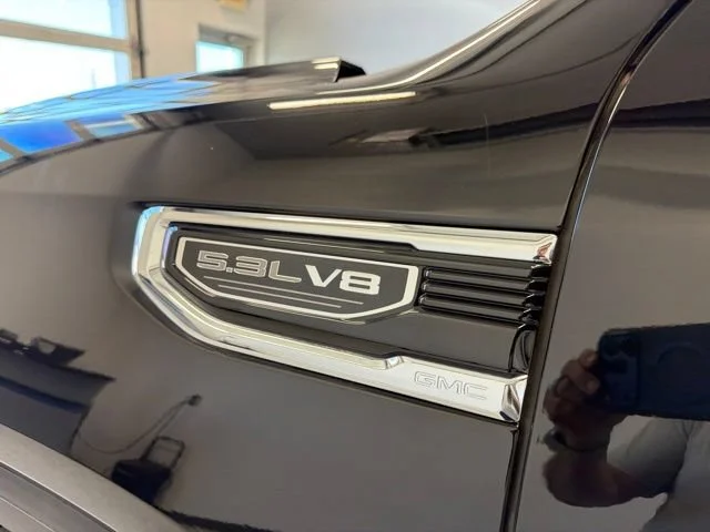 New 2026 Onyx Black GMC SLT image 15