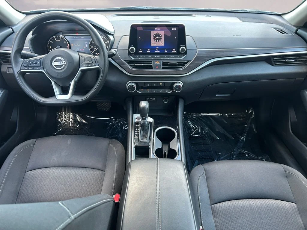 Used 2024 Black Nissan 2.5 SV image 12