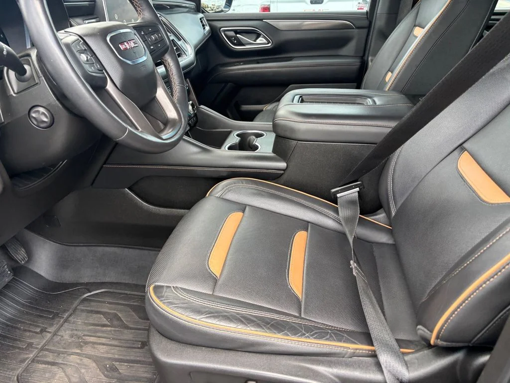 Used 2022 Black GMC AT4 image 10