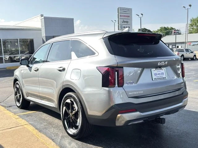 Used 2025 Steel Gray Kia EX image 7
