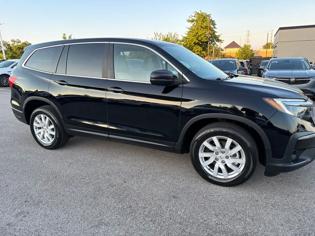 Used 2019  Honda LX image 10