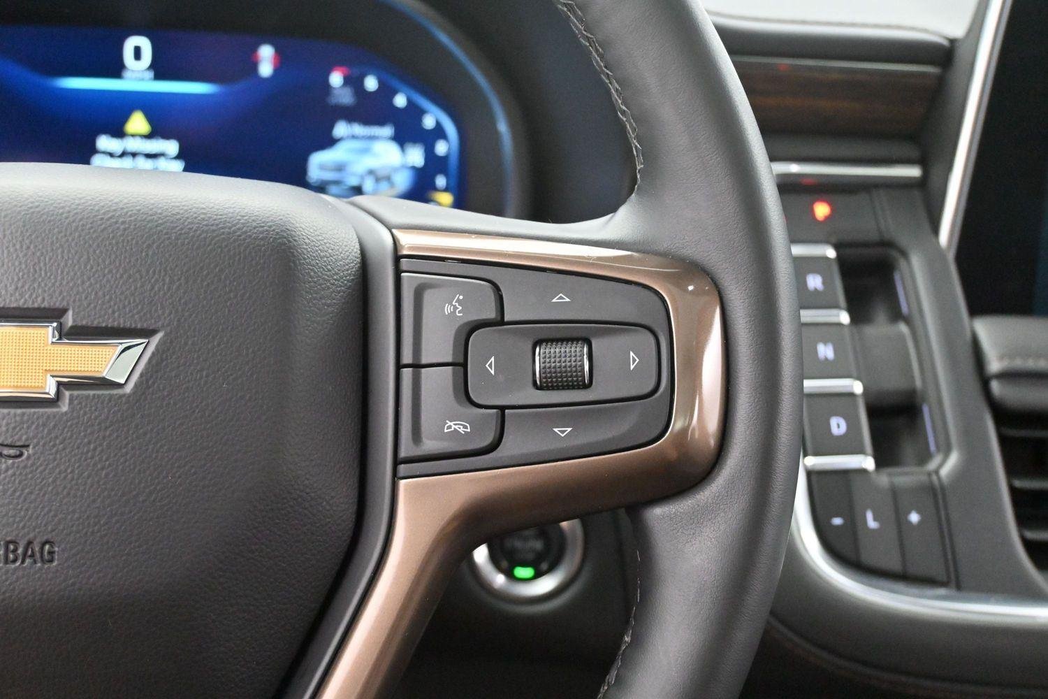 Used 2024 Iridescent Pearl Tricoat Chevrolet High Country image 16