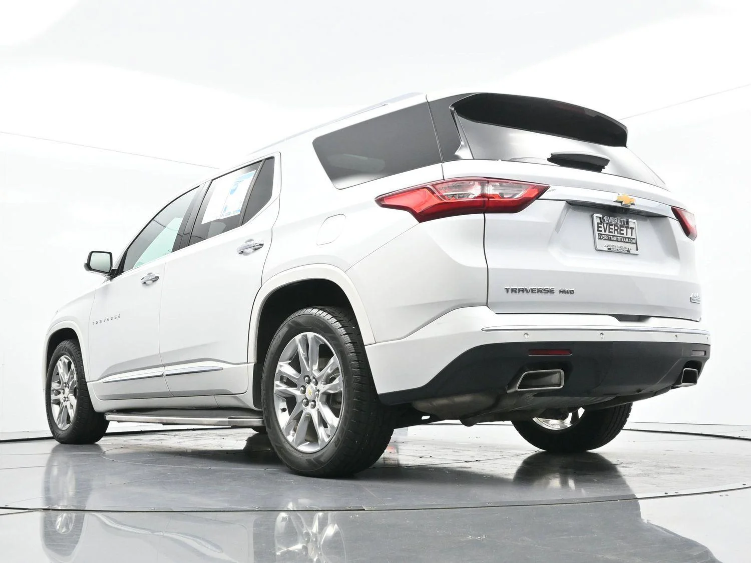 Used 2019 IRIDESCENT PEARL TRICOAT Chevrolet High Country image 58