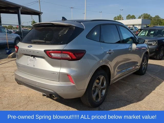 Used 2023 Silver Ford ST-Line image 5