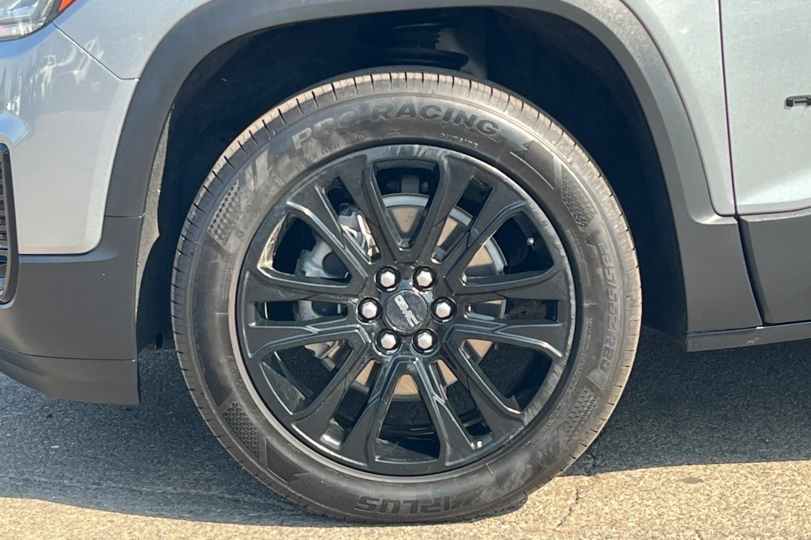 Used 2023 Silver GMC SLE image 26