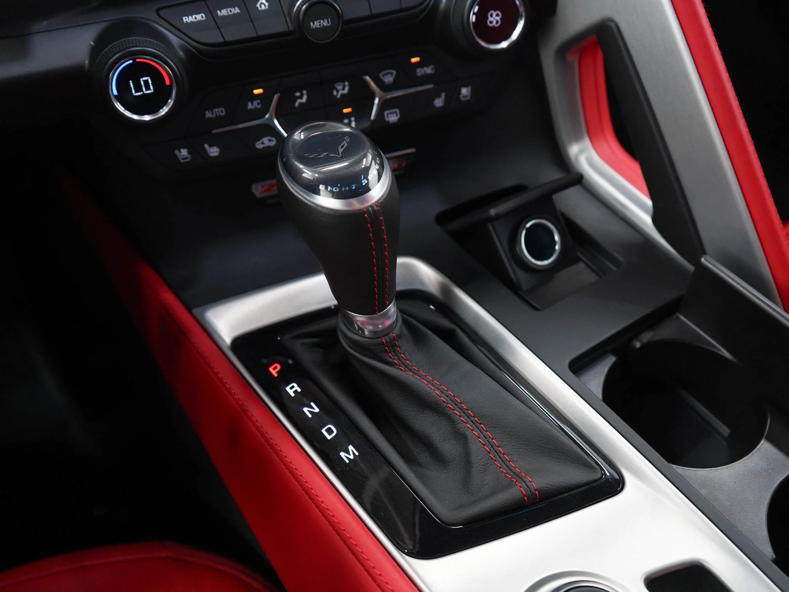 Used 2016 Arctic White Chevrolet Z06 image 19