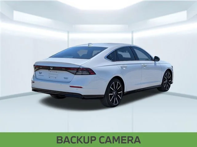 Used 2023 White Honda Touring image 6