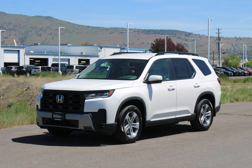 New 2026 Platinum White Pearl Honda AWD EX-L image 8