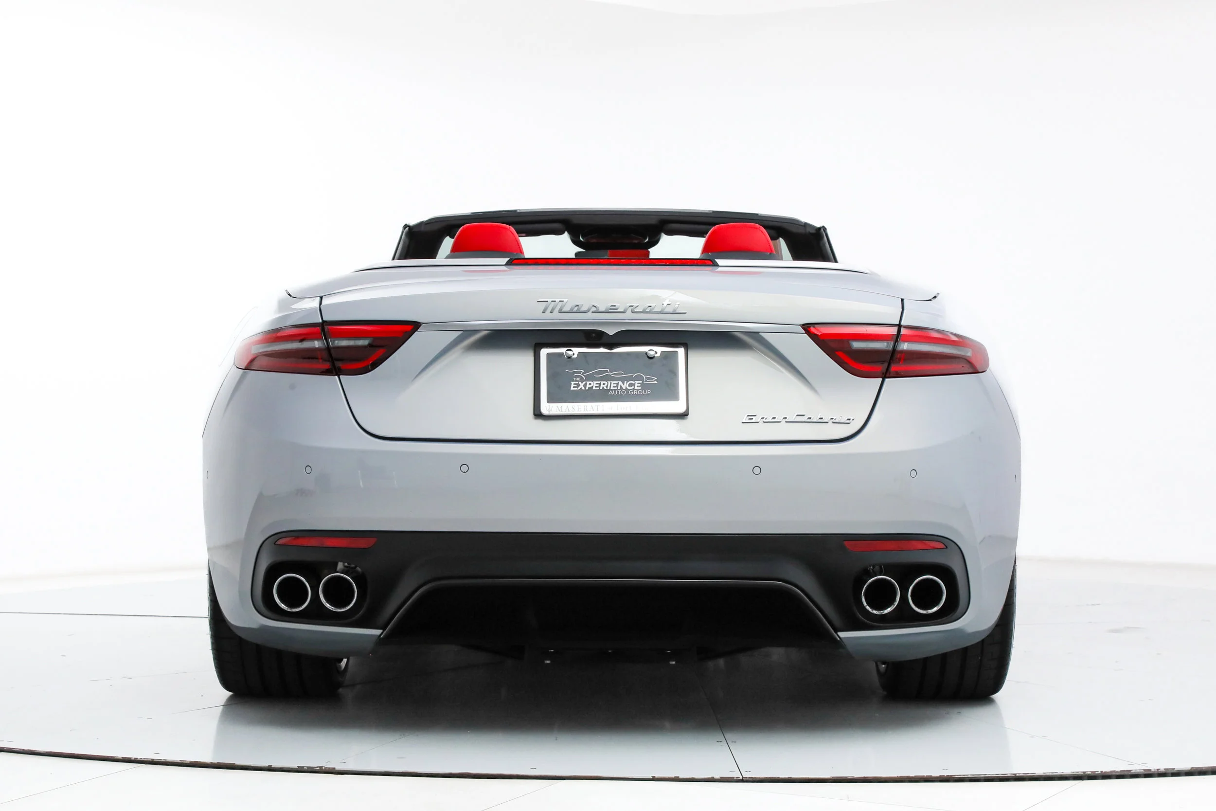 Certified Used 2026 White Maserati  image 6