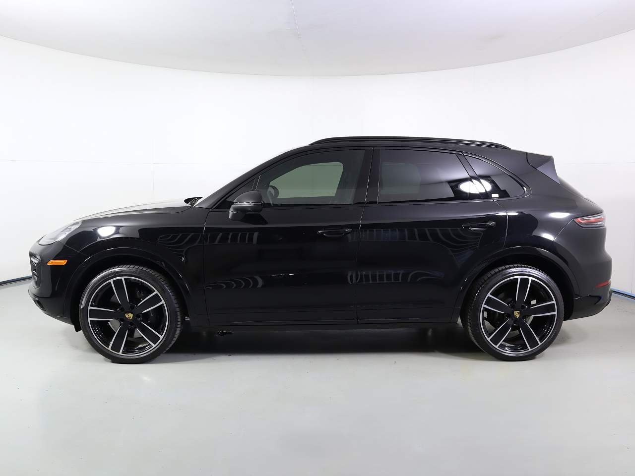 Used 2023 Black Porsche S image 2