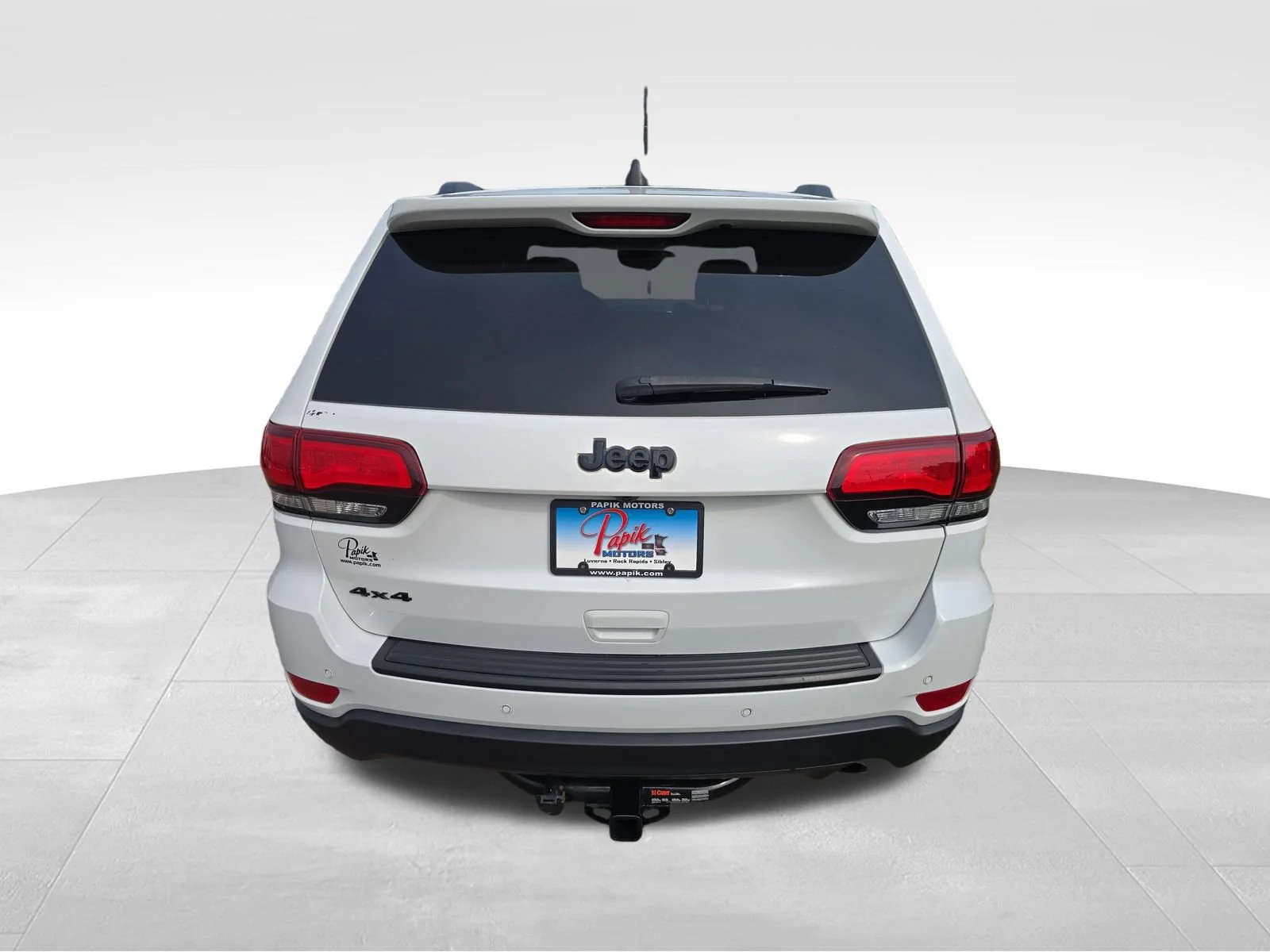 Used 2019 White Jeep Upland image 5