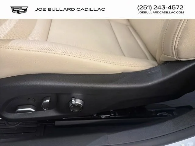 New 2026 Vibrant White Tricoat Cadillac Premium Luxury image 7