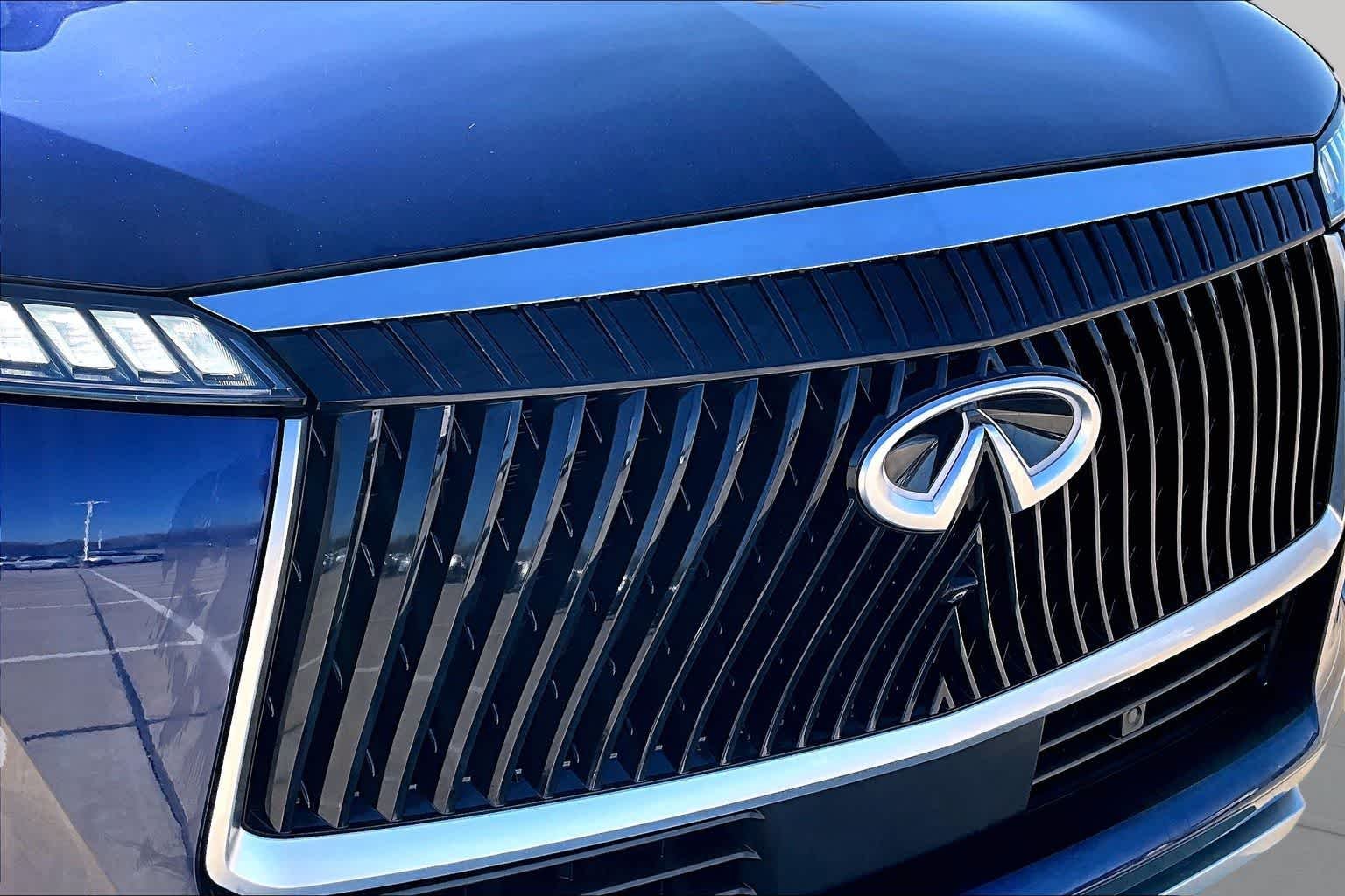 Used 2025 Grand Blue INFINITI LUXE image 53
