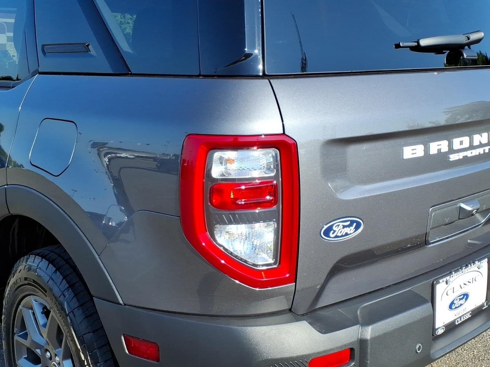 New 2026 Carbonized Gray Metallic Ford Big Bend® image 16
