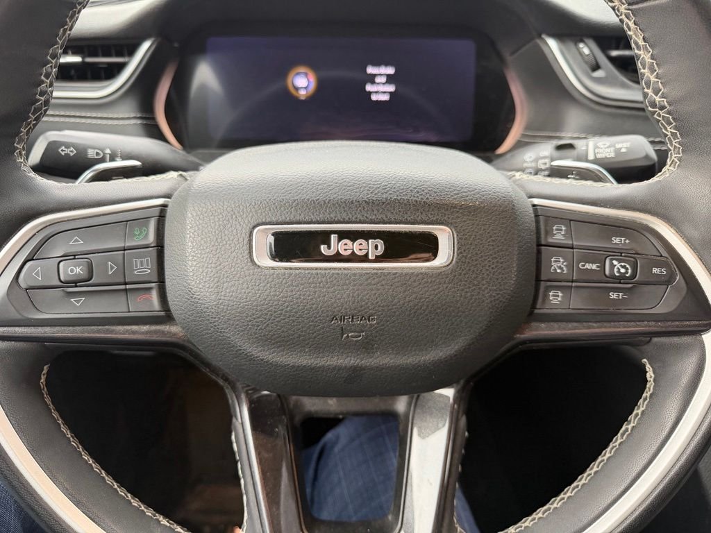 Used 2023 Gray Jeep Laredo image 34