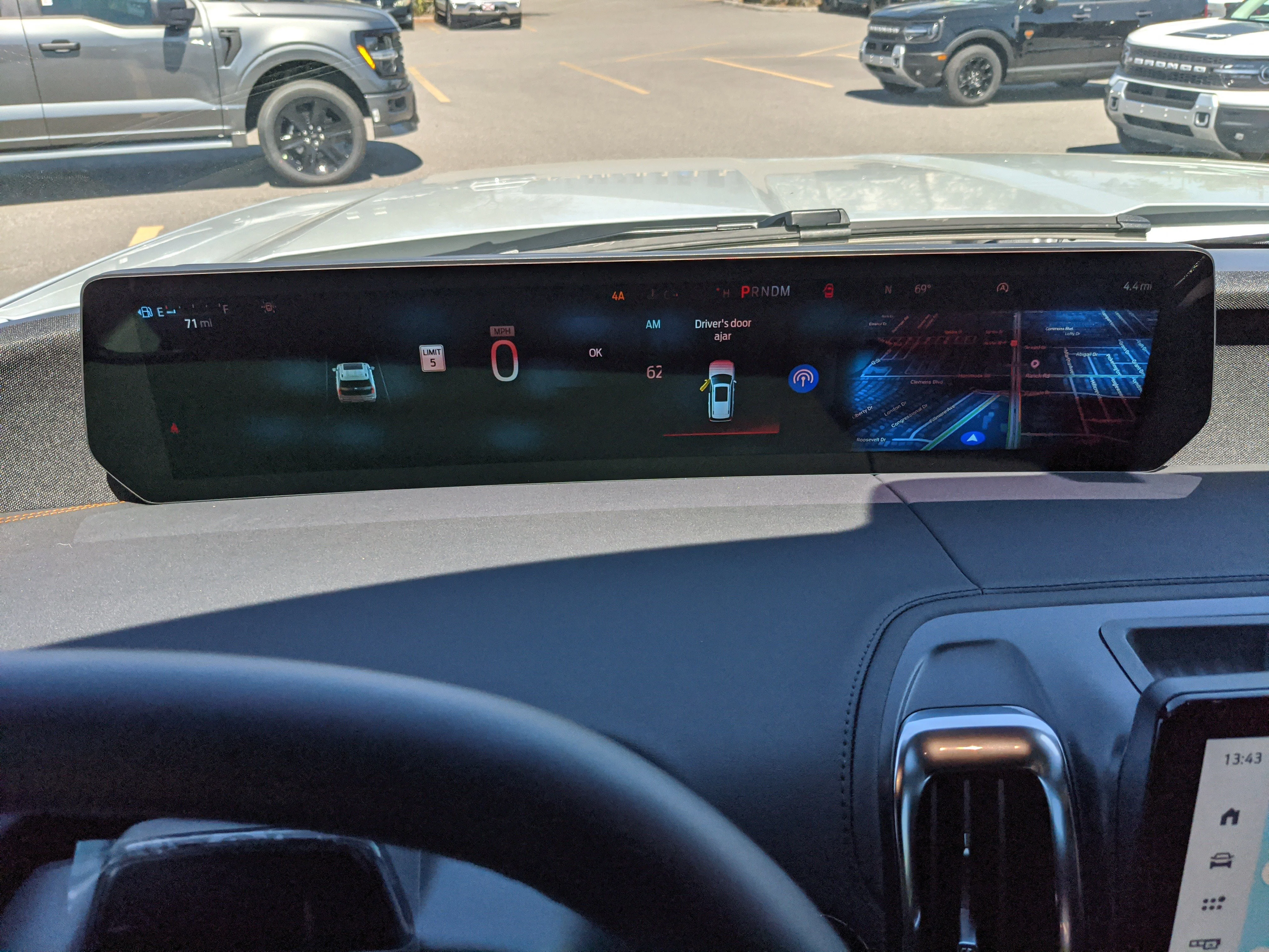 New 2026 Space Silver Metallic Ford Tremor® image 27