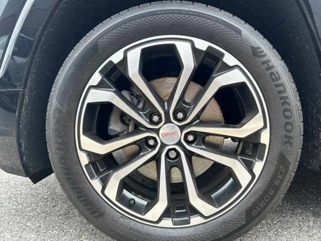 Used 2018 Black GMC Denali image 7