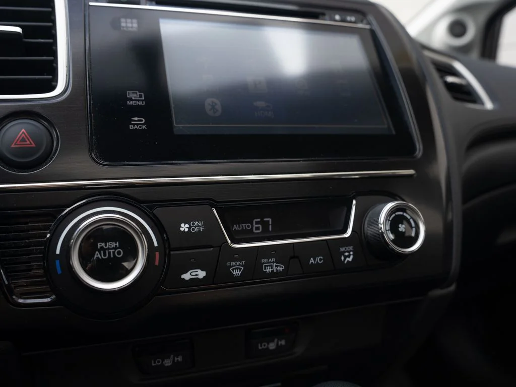 Used 2014  Honda EX-L image 27
