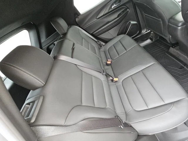 Used 2023 Gray Chevrolet ACTIV image 30