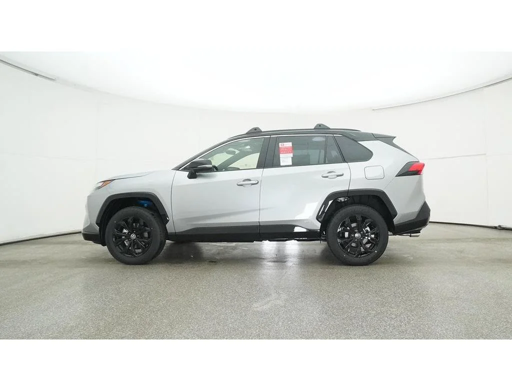 Used 2025 Silver Toyota XSE image 25
