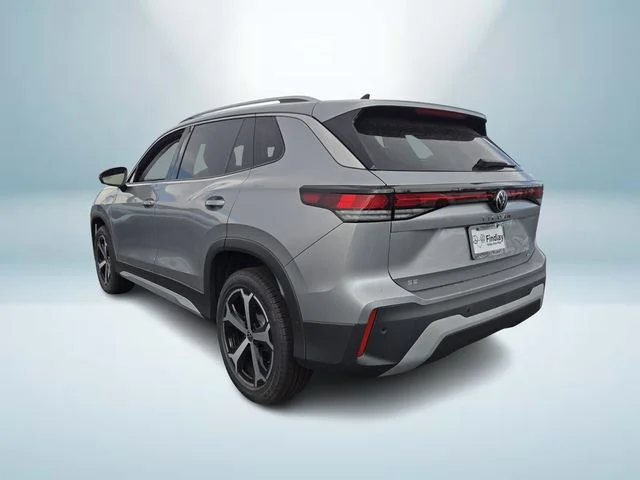 New 2025 Silver Volkswagen 2.0T SE image 3