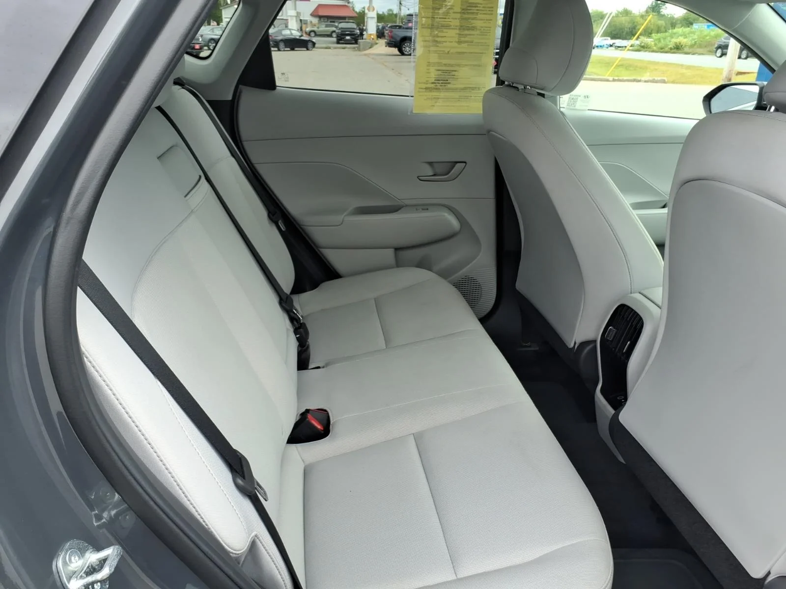 Used 2025 Gray Pearl Hyundai SEL image 16