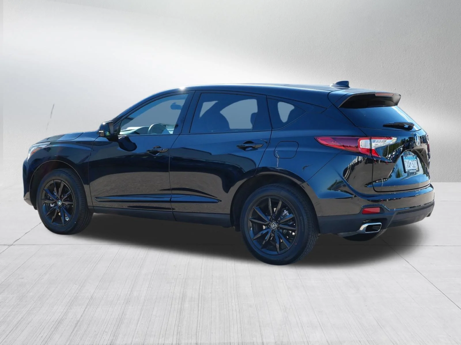 Used 2025 Majestic Black Pearl Acura SH-AWD image 5