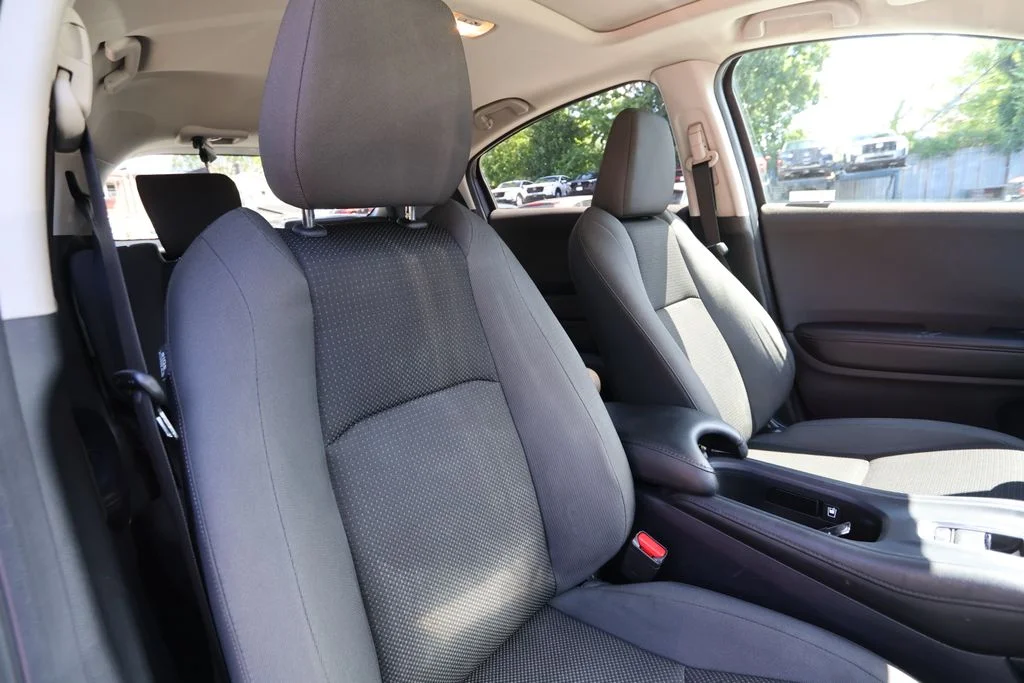 Certified Used 2019 Midnight Amethyst Metallic Honda EX image 31