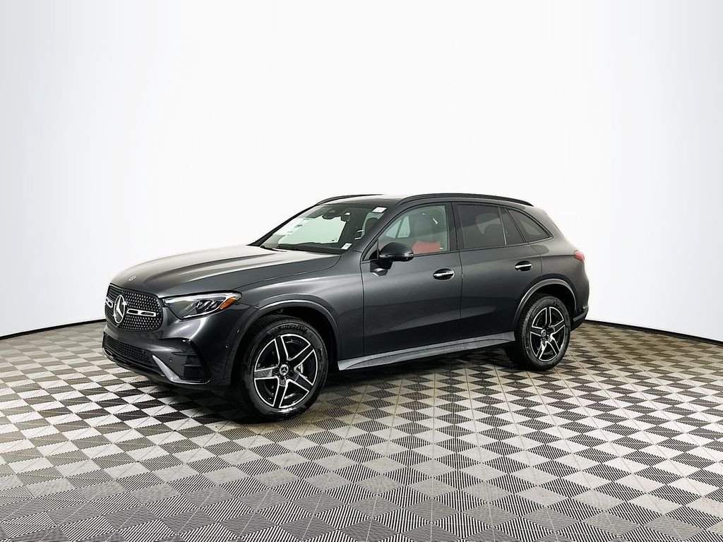 Used 2026 Graphite Grey Metallic Mercedes-Benz GLC 300 image 2