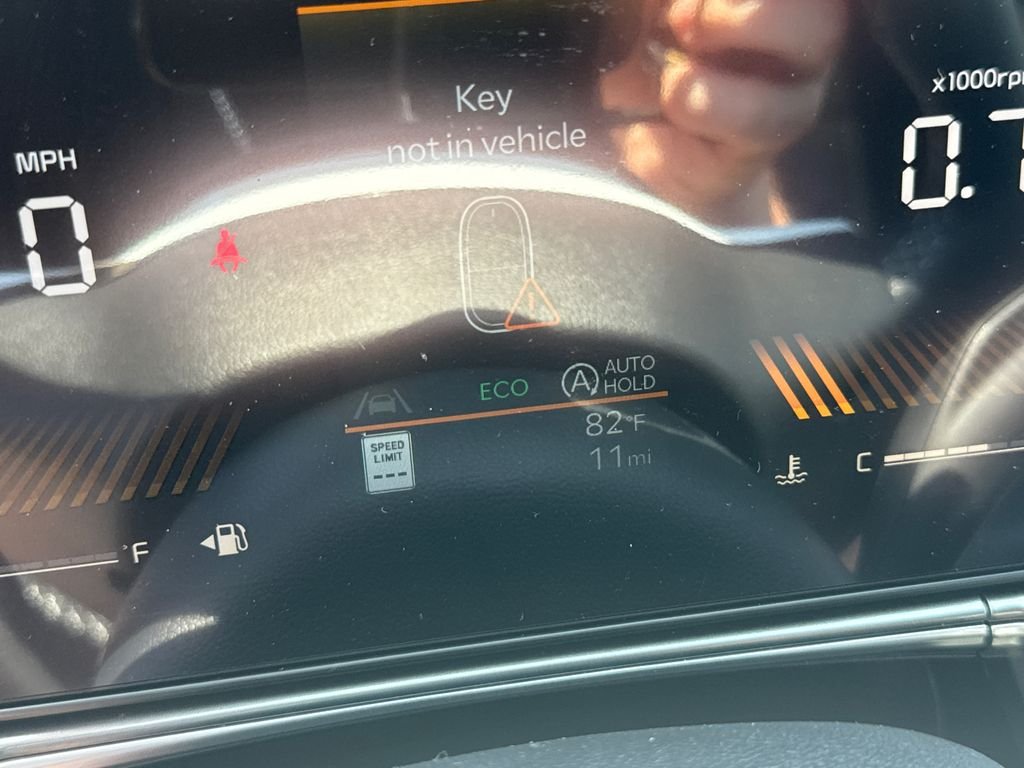 Used 2025 Black Kia S image 27