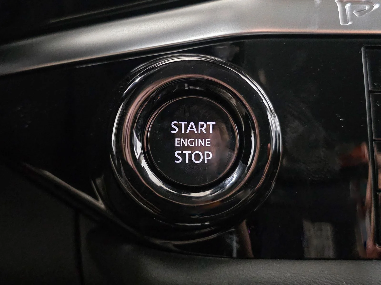 New 2026 Gun Metallic Nissan SL image 38