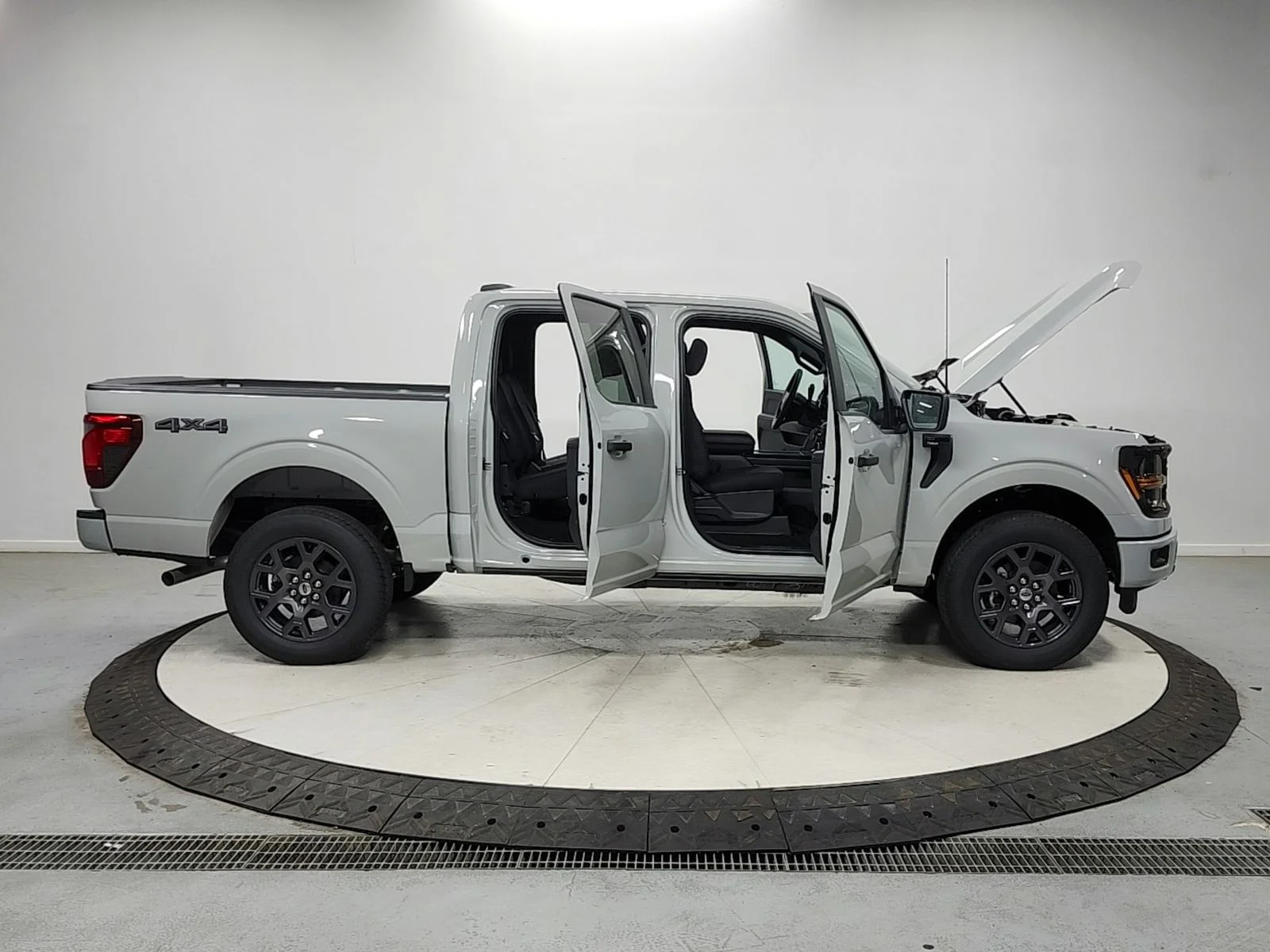 New 2026 Avalanche Ford STX® image 16