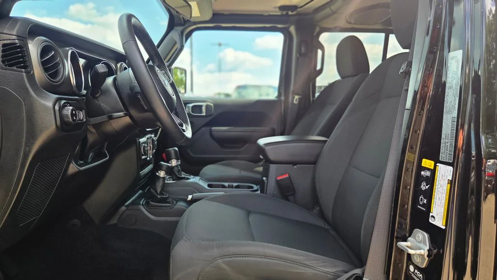 Used 2022 Black Jeep Willys image 11